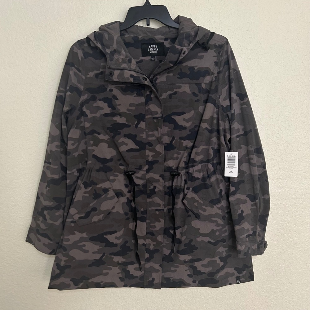 Torrid Happy Camper Ripstop Utility Anorak Jacket Camo Gray Black 1X 14-16 NEW